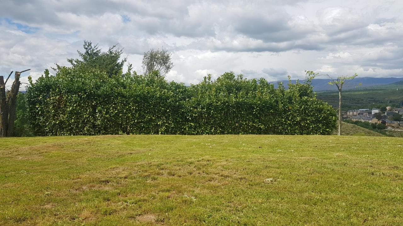 La Artesonada Casa Con Finca Villa Puebla de Sanabria Kültér fotó