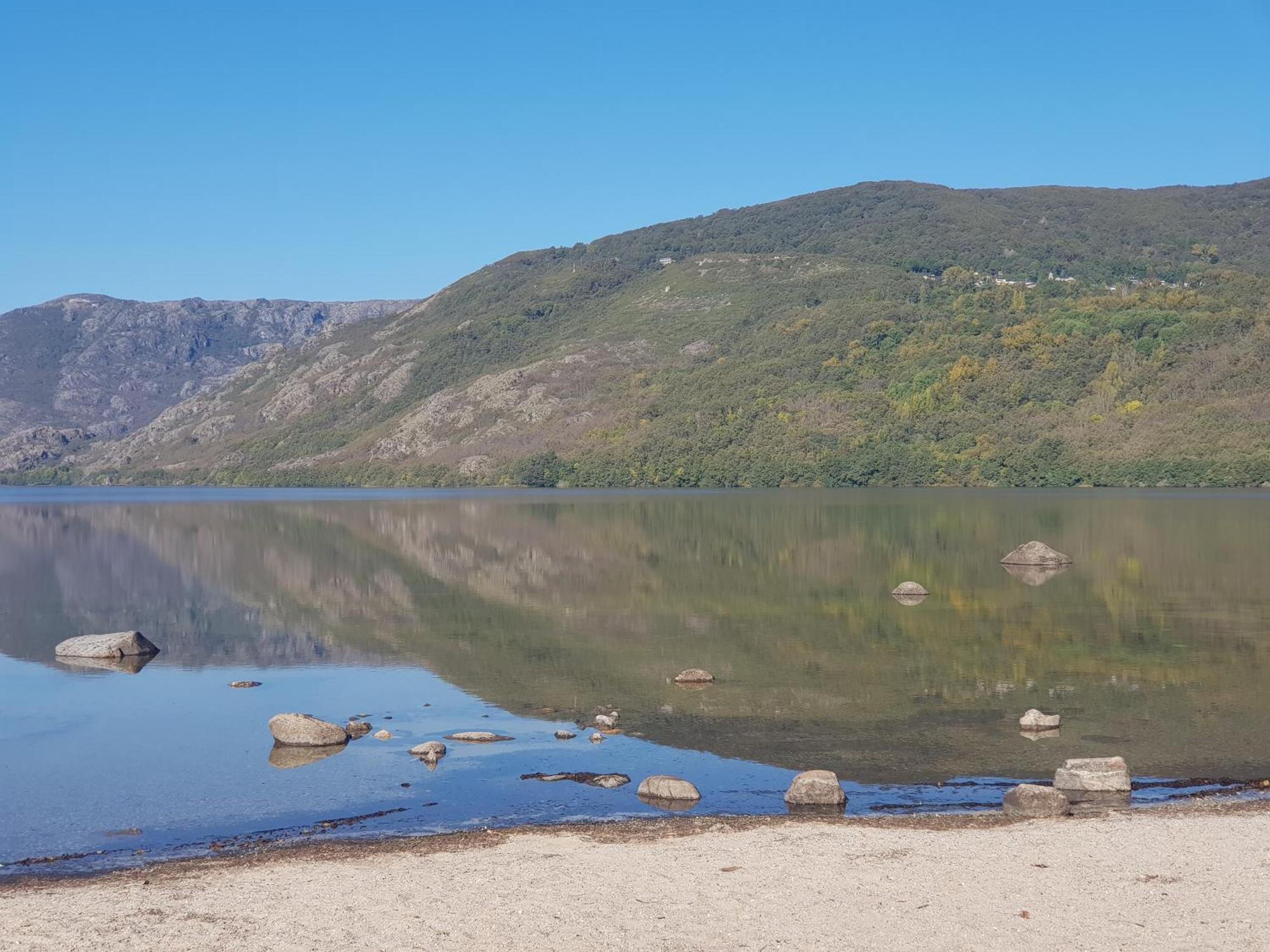 La Artesonada Casa Con Finca Villa Puebla de Sanabria Kültér fotó